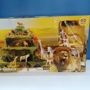 WILD ANIMALS 40PCS W AR GAME-6210